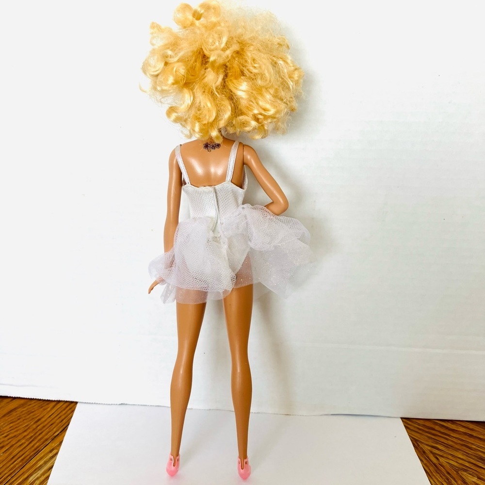 Barbie 2013 Fashion Doll Wearing Ballerina Outfit Redressed Read - Picture 9 of 10